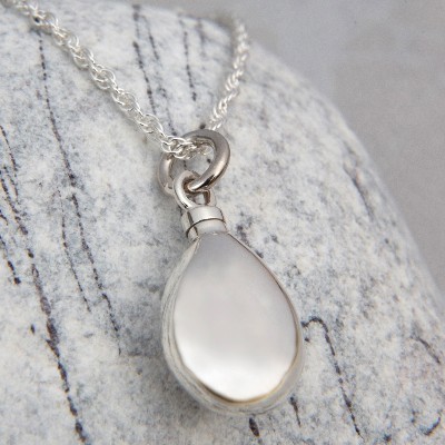 Silver Teardrop Pendant (JK04)